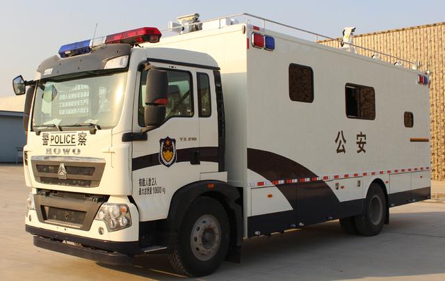 應急通信指揮車 現代應急救援的中樞系統